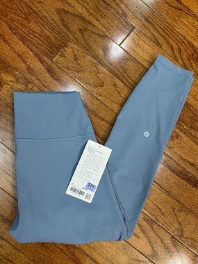 98. LULULEMON Wunder train high rise tight 25” steel blue size 8 NWT